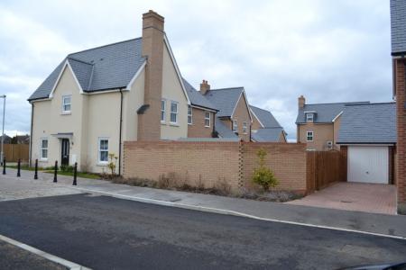 House Sherrington Grove in Biggleswade