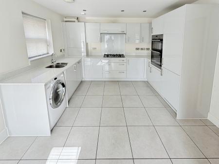 House Sherrington Grove in Biggleswade