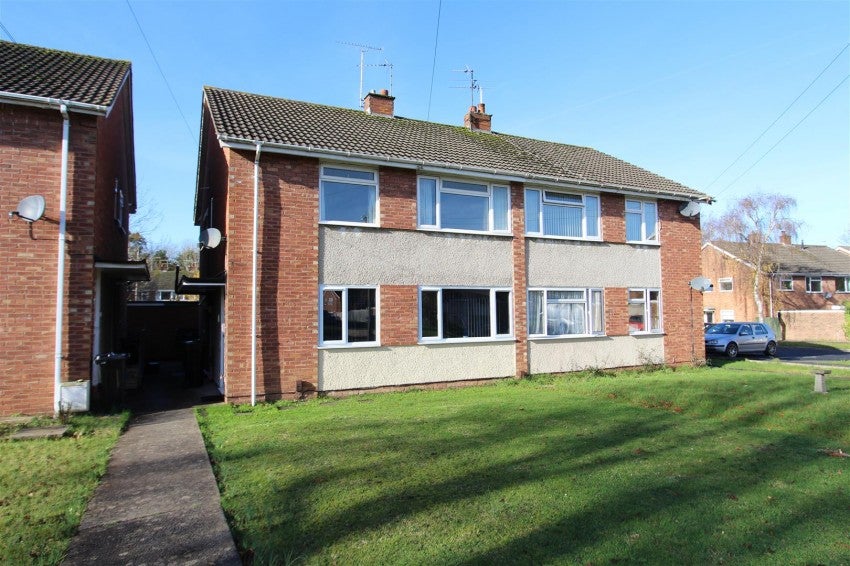 Flat Reynolds Close in Keynsham