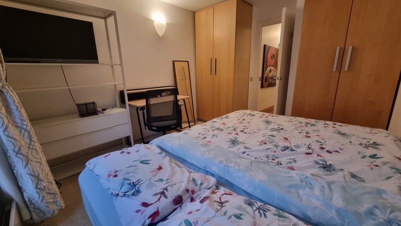Room Fairfield Road in Greater London