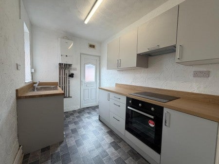 Flat Vickers Street in Wakefield