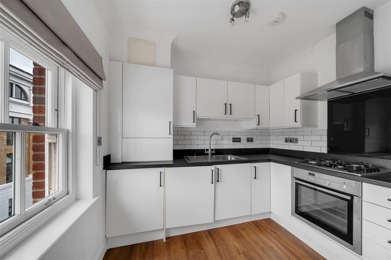 Flat Buttermarket in Dorchester