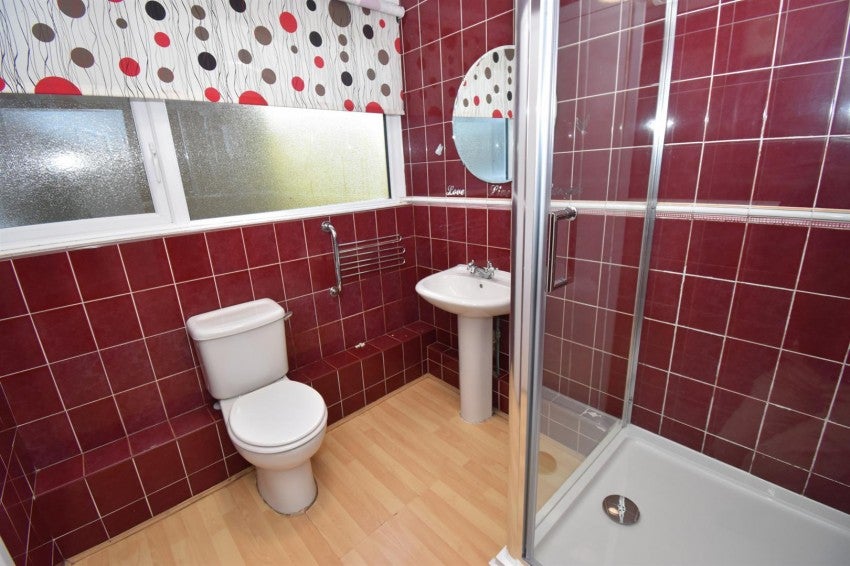 Flat Pleydell Close in Coventry