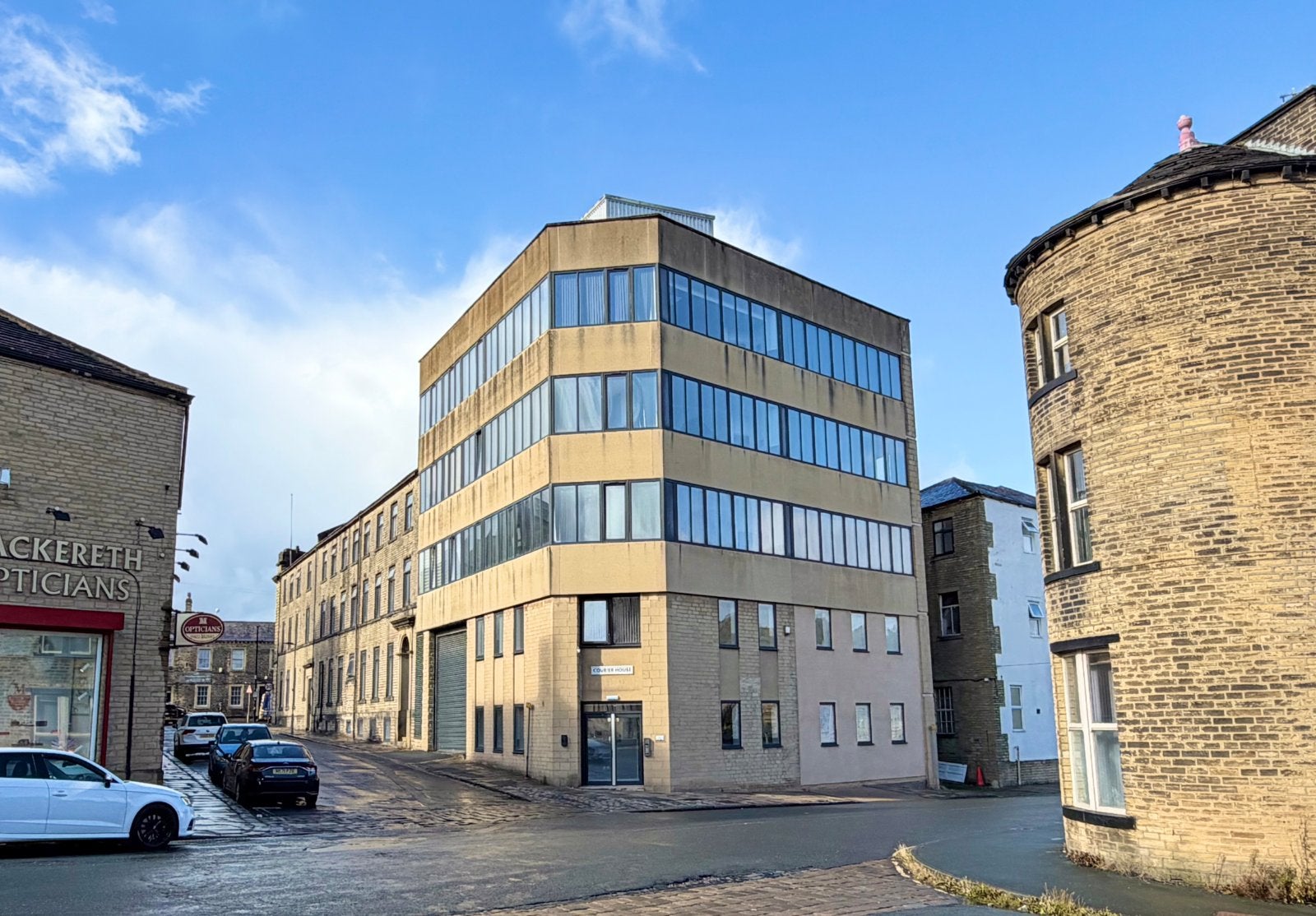 Flat Bull Close Lane in Calderdale