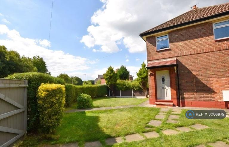 House Barlow Road in Trafford