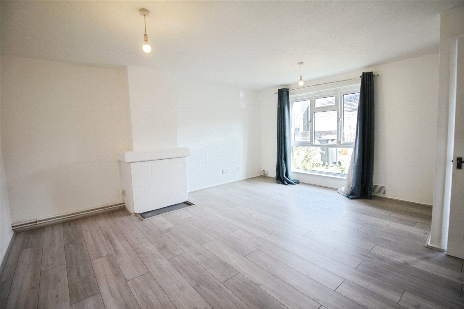 Flat Osborne Road in Basildon