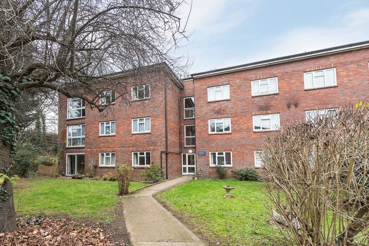 Flat Mead Place in Three Rivers