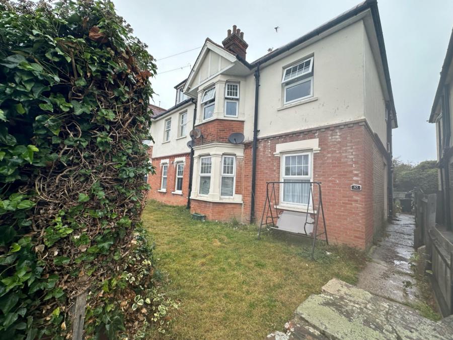 Flat Skelmersdale Road in Clacton-on-Sea