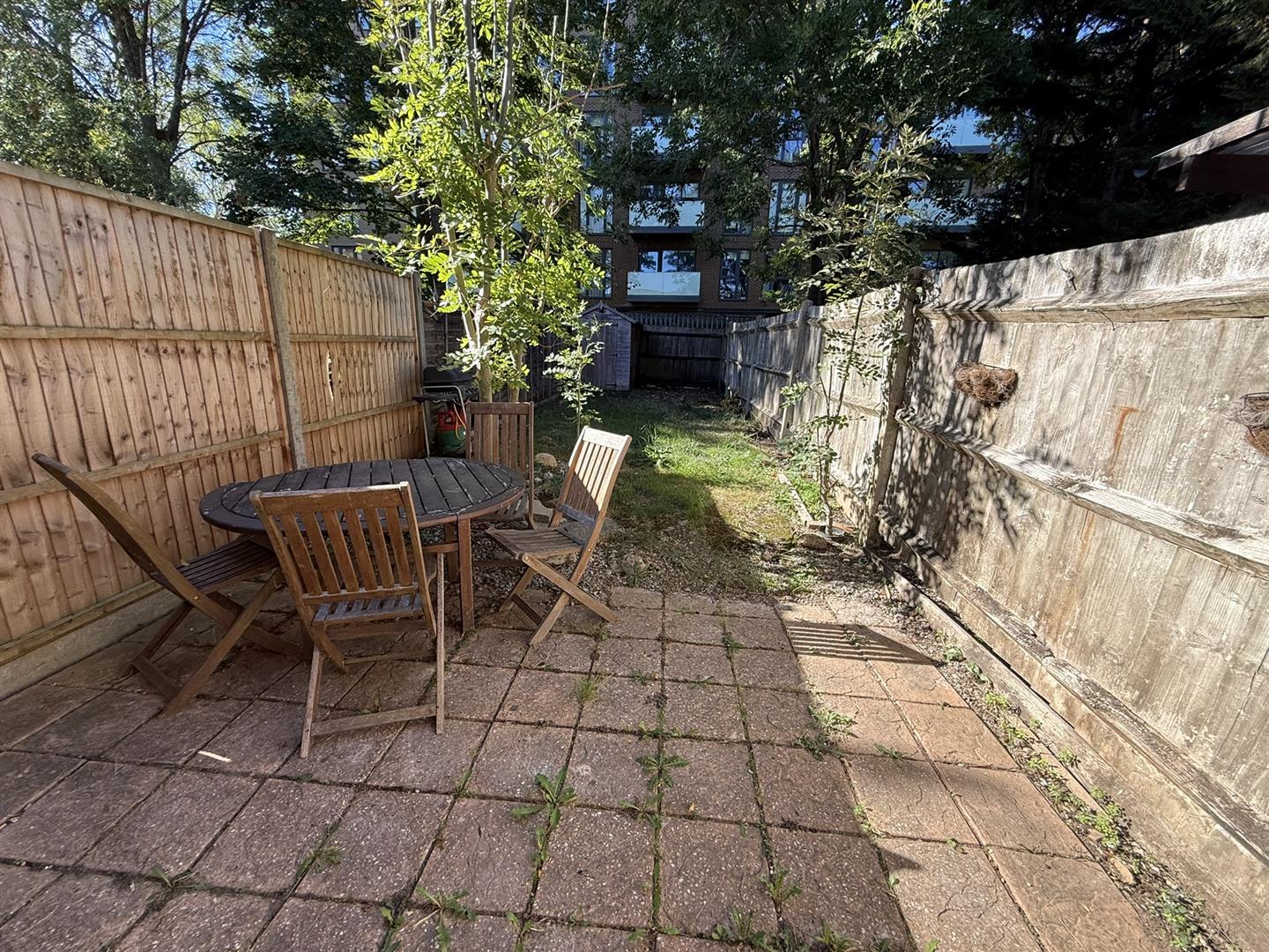 House Siskin Close in Hertsmere
