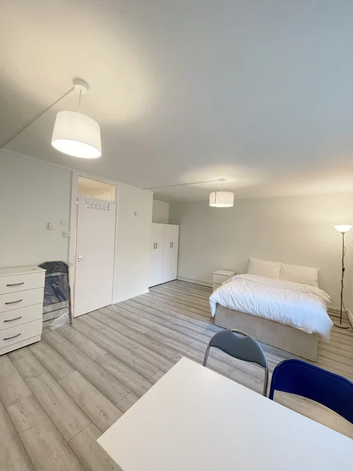 Flat Luxford Street in Greater London
