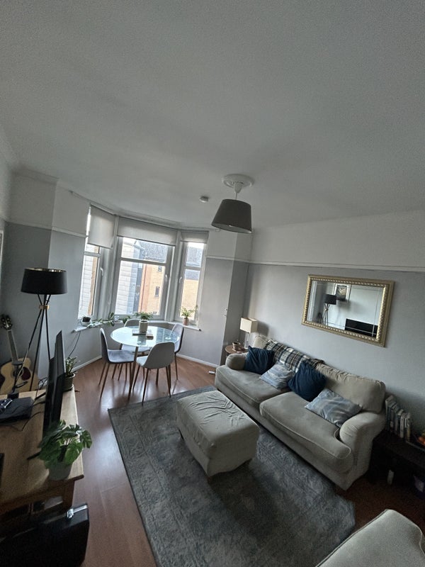 Room Oban Drive in Glasgow