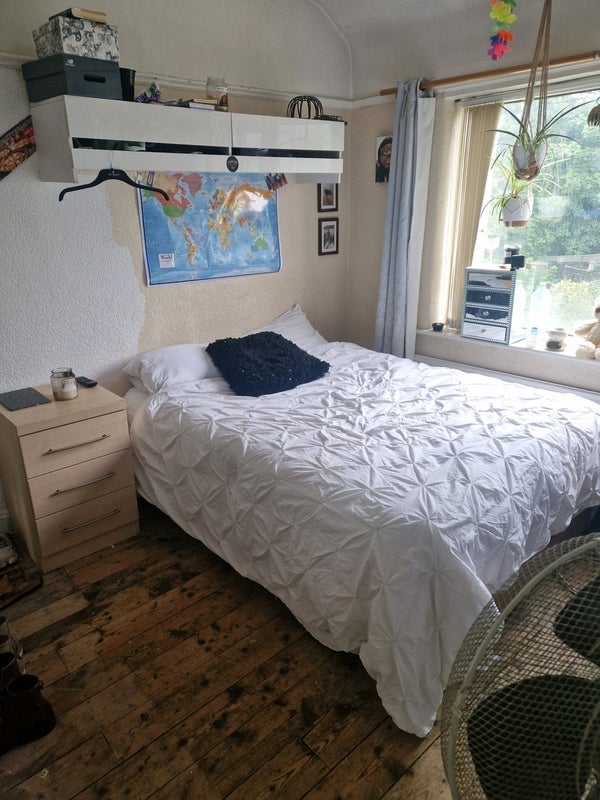 Room Chalcombe Grange in Manchester