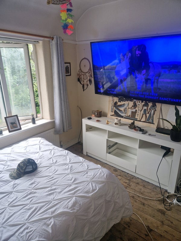 Room Chalcombe Grange in Manchester