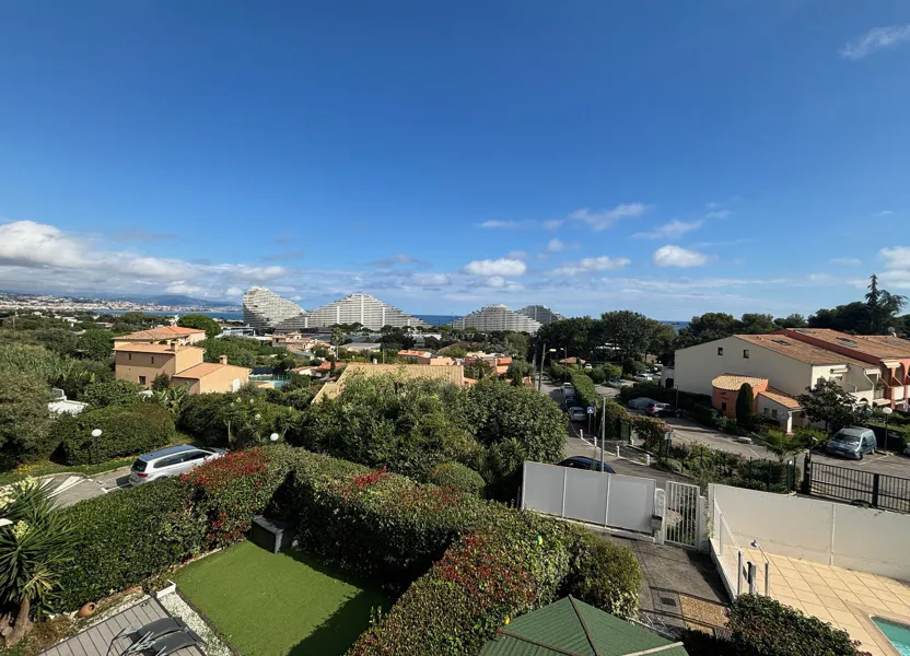 Appartement Avenue Jacques Chirac à Villeneuve-Loubet