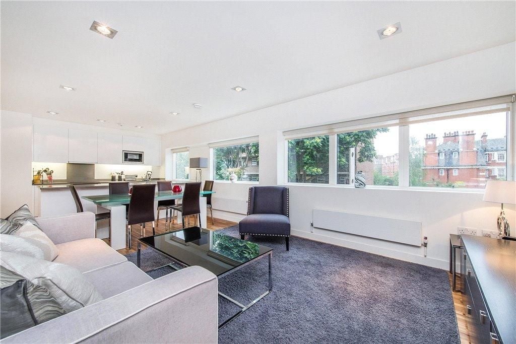 Flat Fulham Road in Greater London
