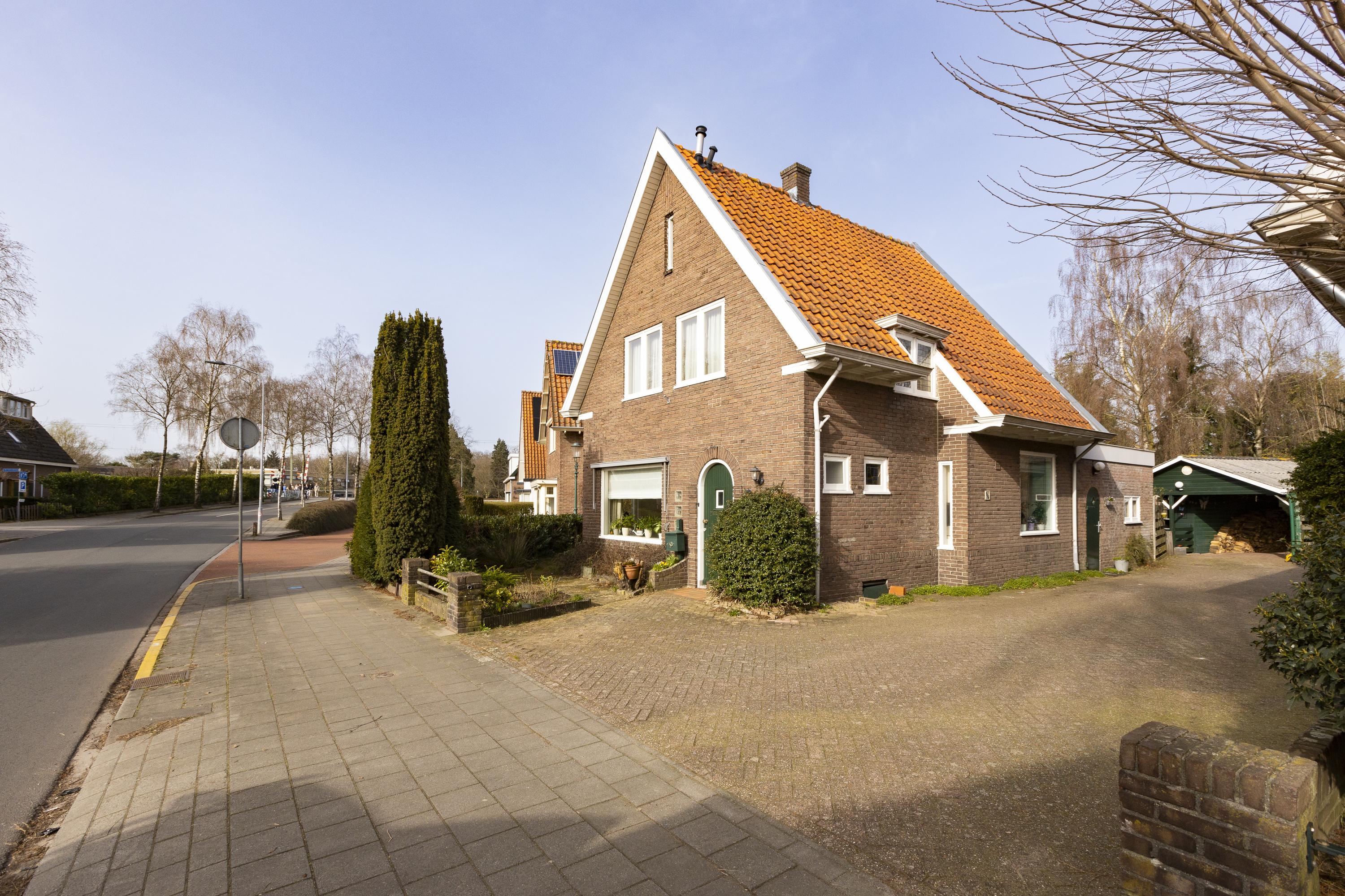 Huis Prins Bernhardlaan 18 in Ede