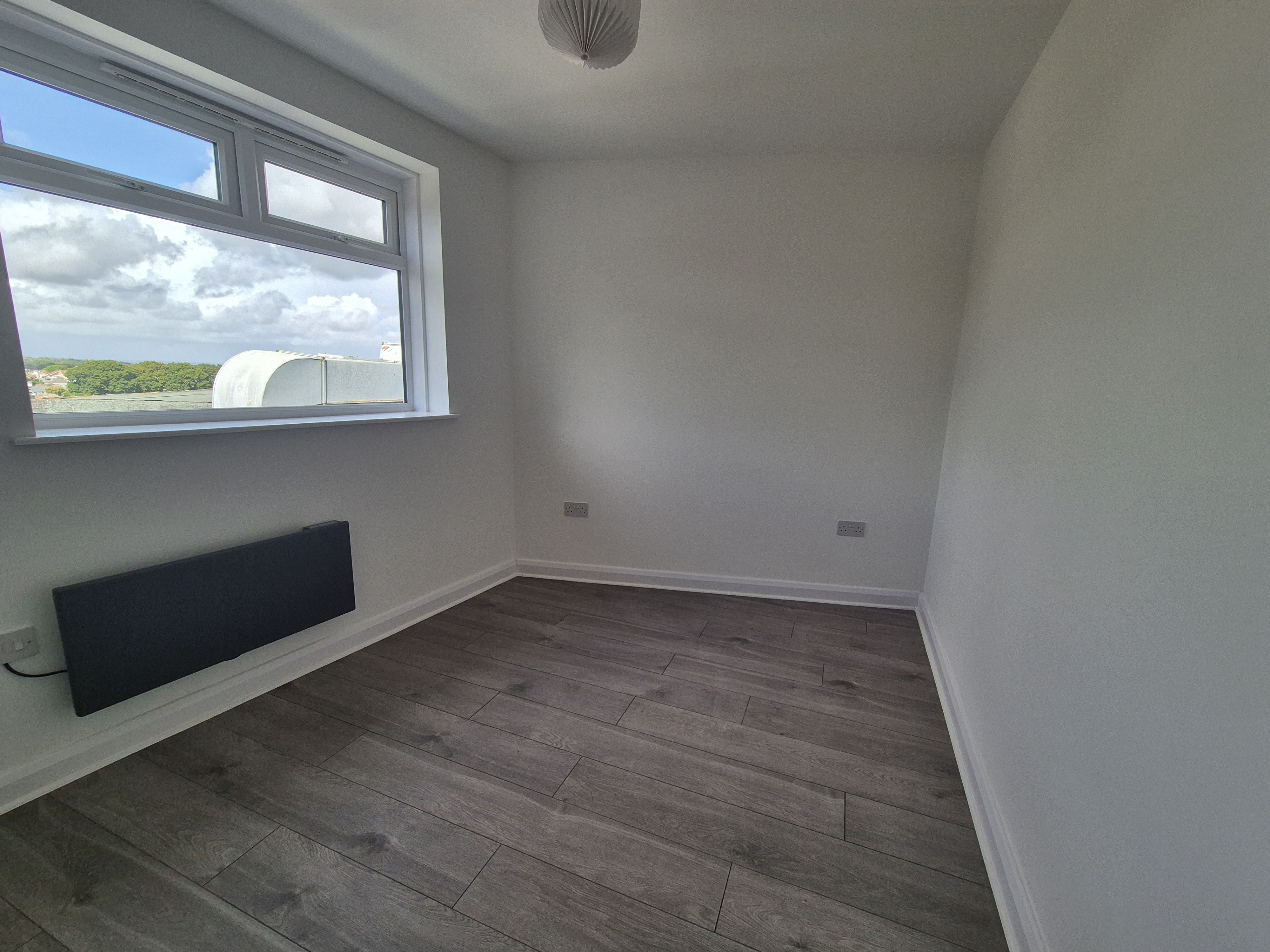 Flat Ringwood Road in Bournemouth