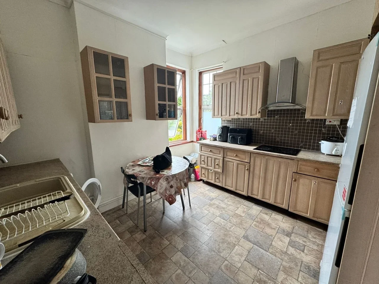 Room Friern Barnet Lane in Greater London