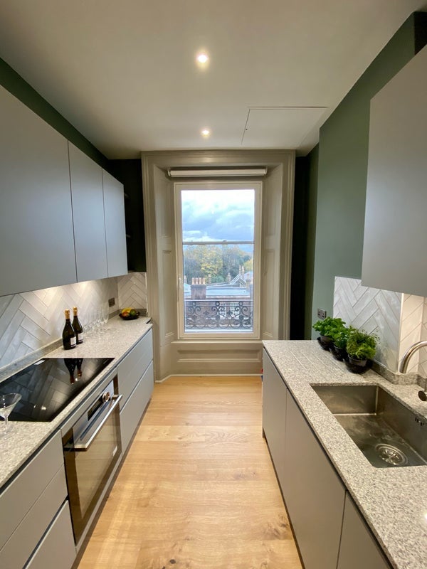 Room Grosvenor Gardens Mews East in City of Westminster