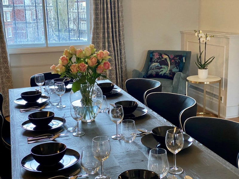 Room Grosvenor Gardens Mews East in City of Westminster