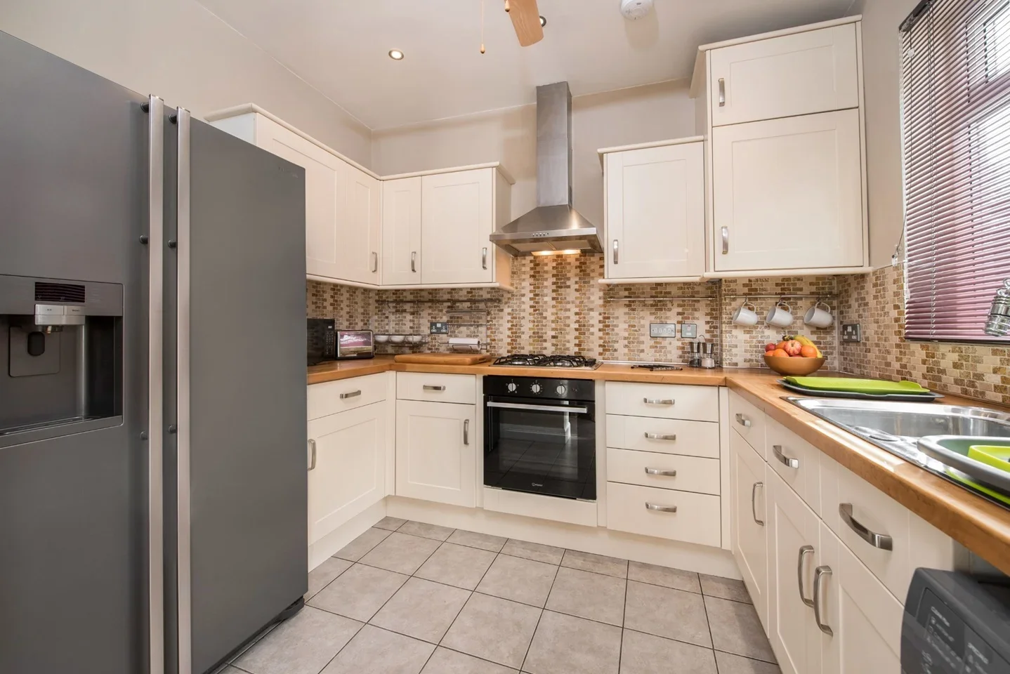 Room Rosecroft Gardens in Greater London