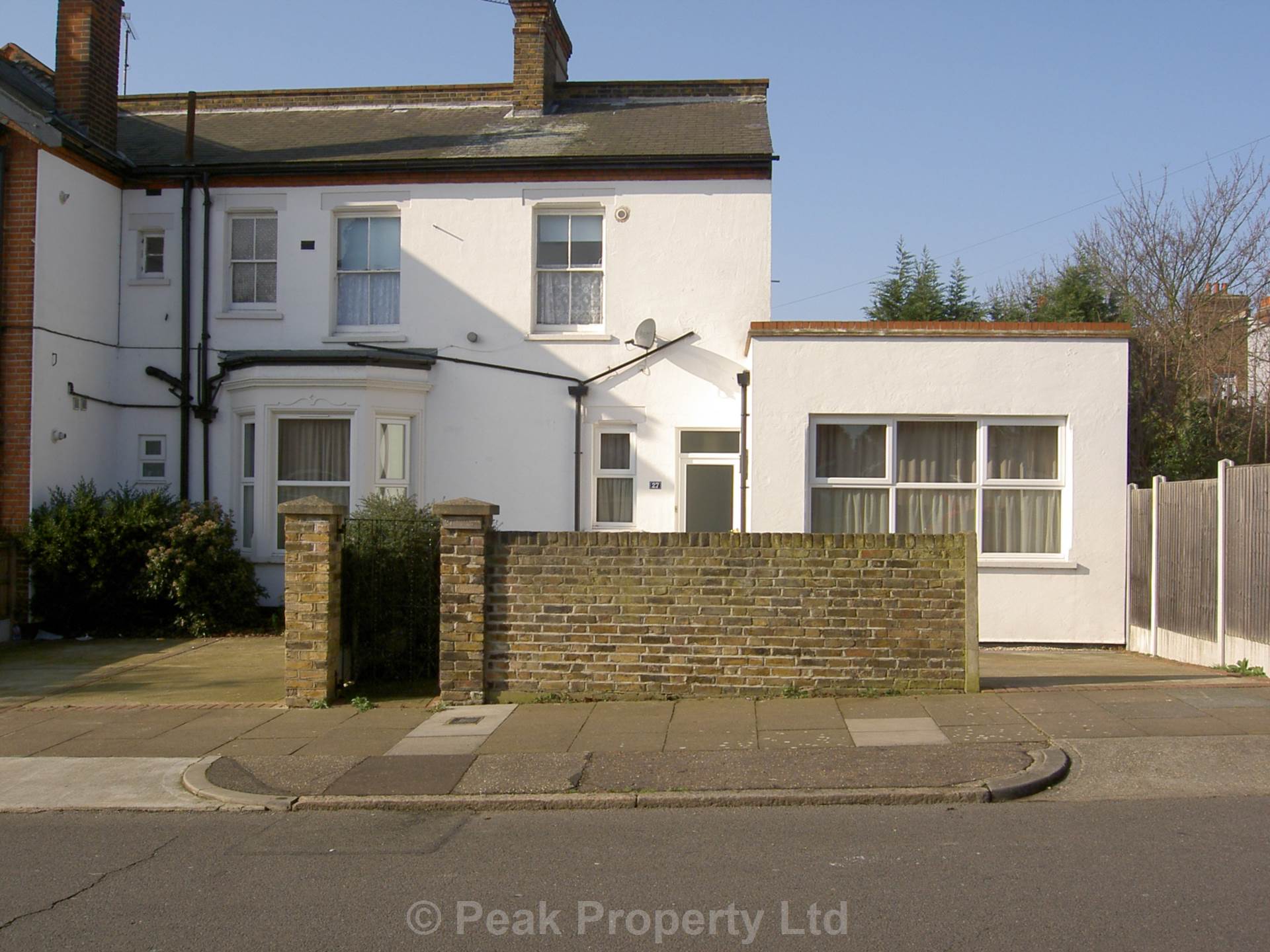 Flat Cheltenham Road in Southend-on-Sea
