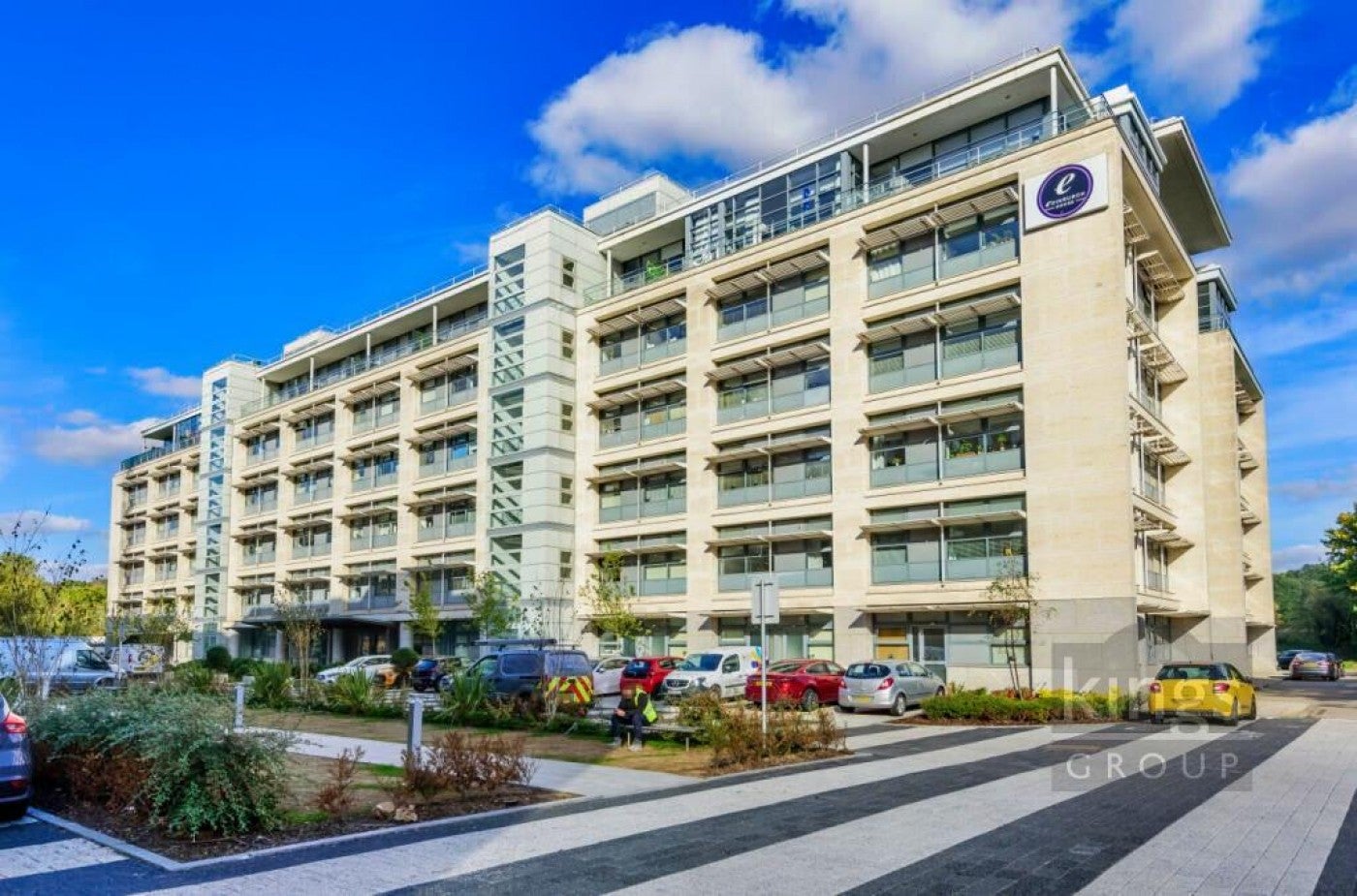 Flat Edinburgh Gate in Harlow