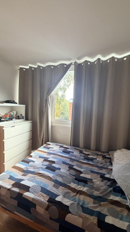 Room Ibsley Gardens in Greater London