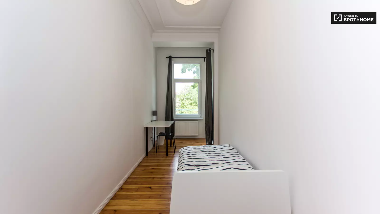 Wohnung Buschkrugallee in Berlin