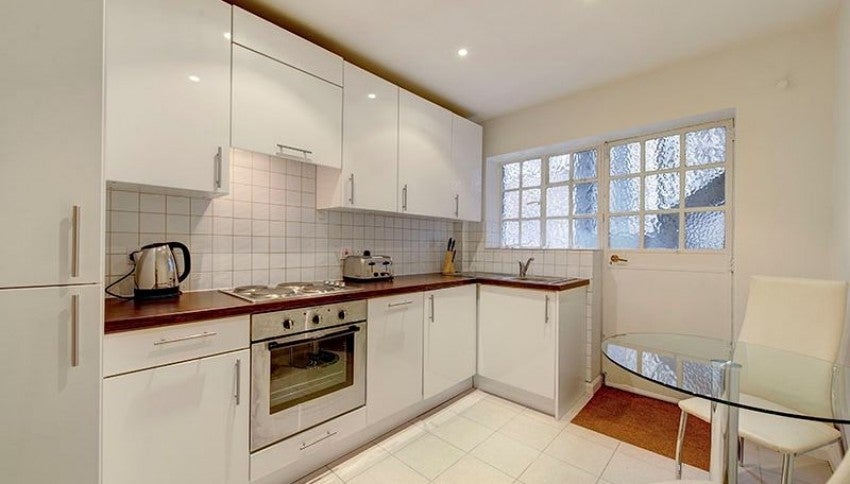Flat Fulham Road in Greater London