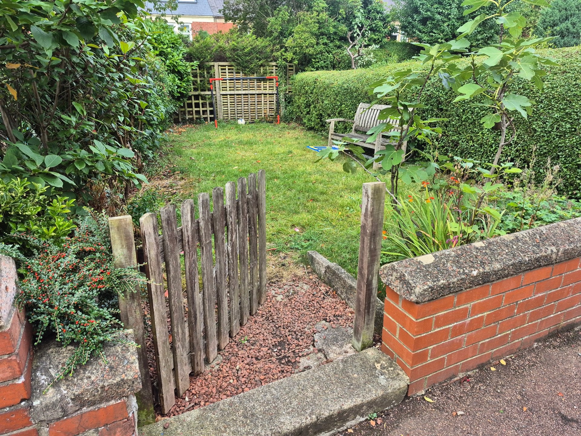 House Laburnum Gardens in Gateshead