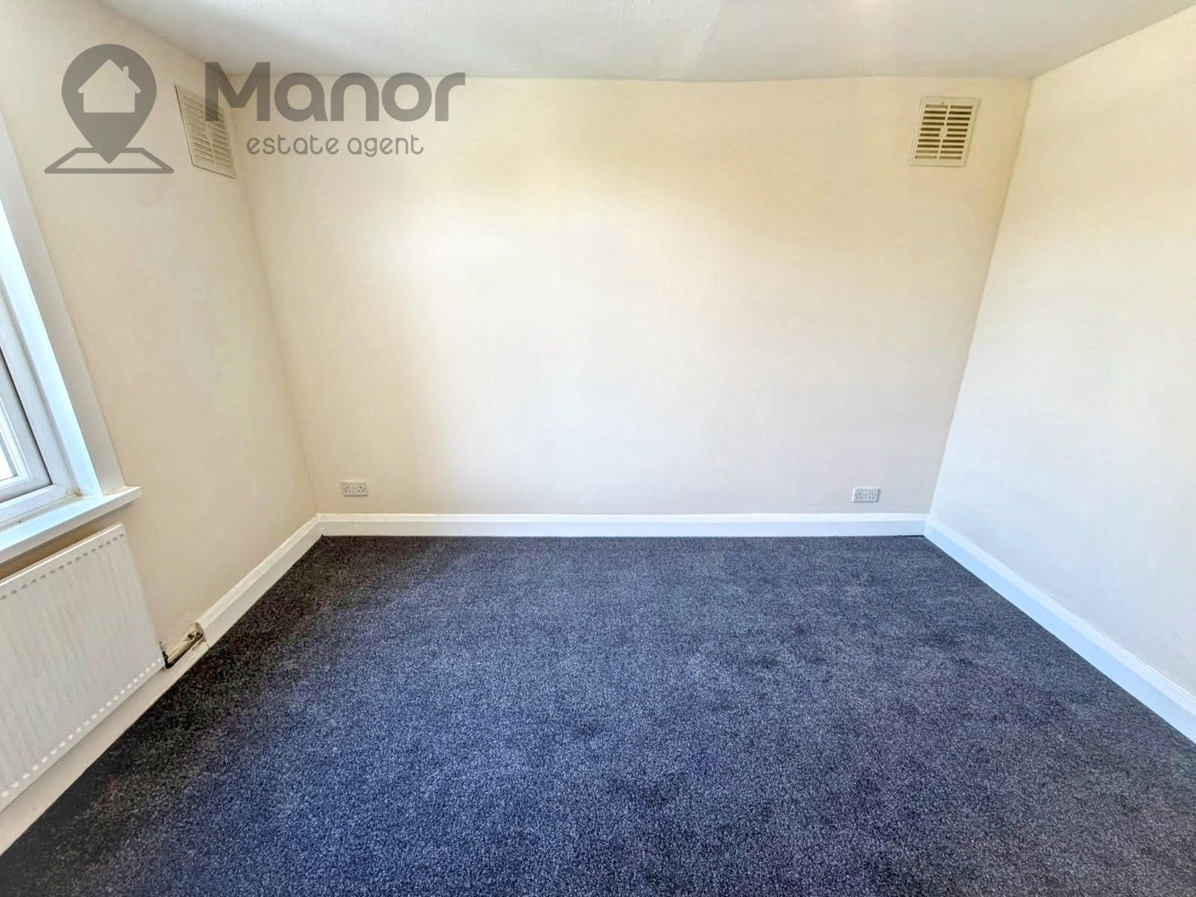 Flat Sheringham Avenue in Greater London