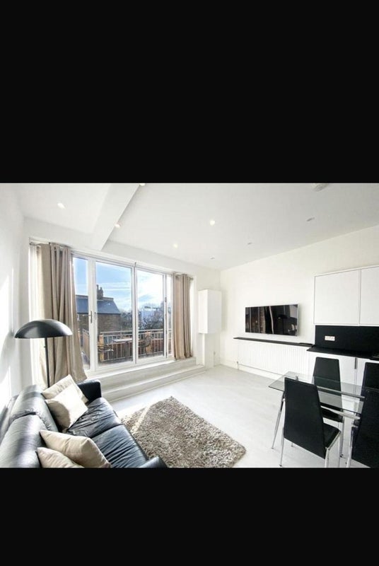 Room Clapham Common South Side in Greater London