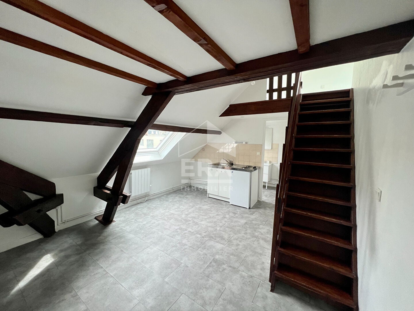 Flat Rue Noël in Reims