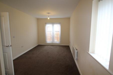 Flat Kenneth Close in Prescot