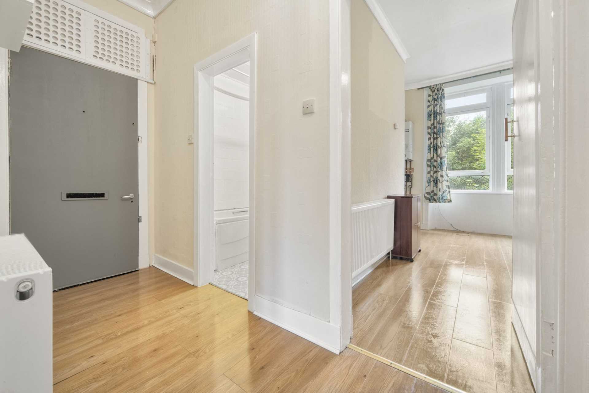Flat Blackhall Street in Paisley