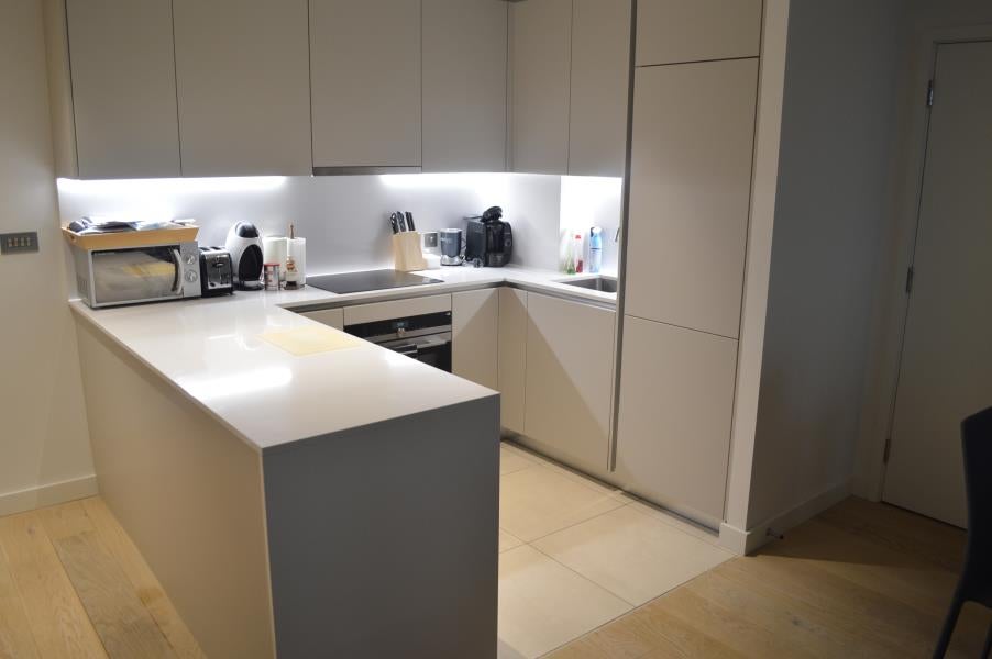Flat Elvin Gardens in London