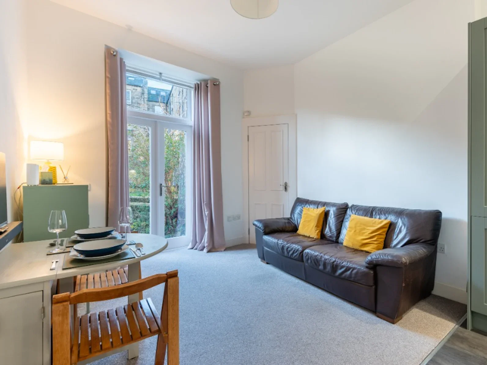 Flat Dalkeith Road in City of Edinburgh