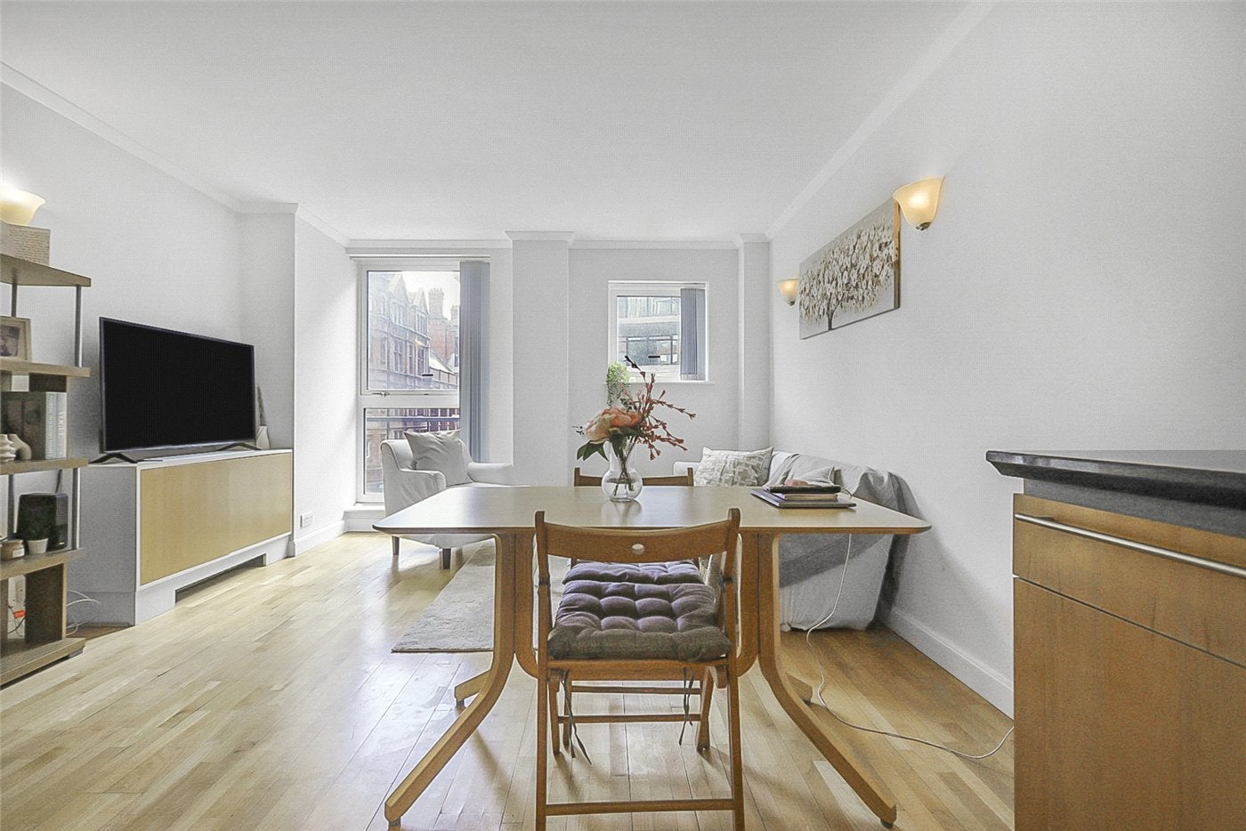 Flat High Holborn in Greater London