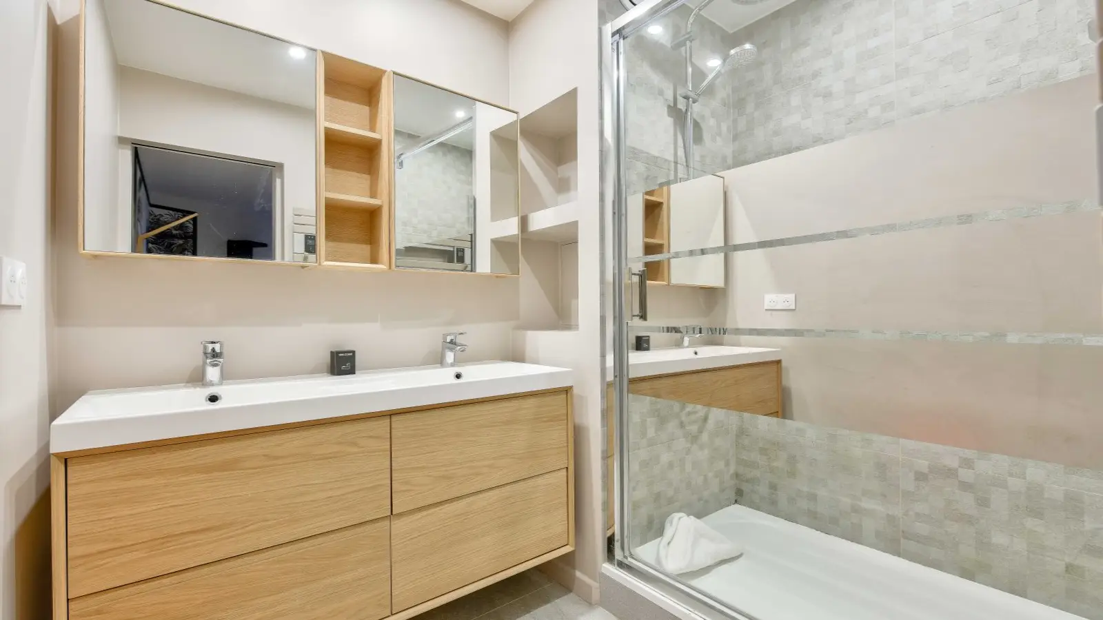 Appartement Rue Cabanis à Paris
