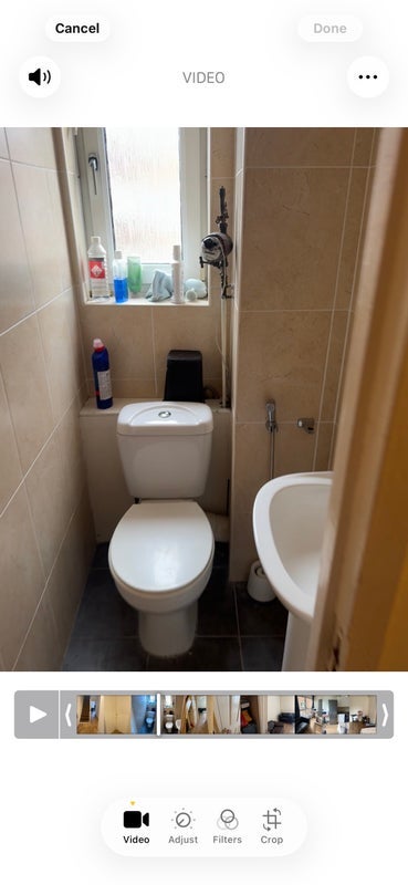 Room Burdett Road in Greater London