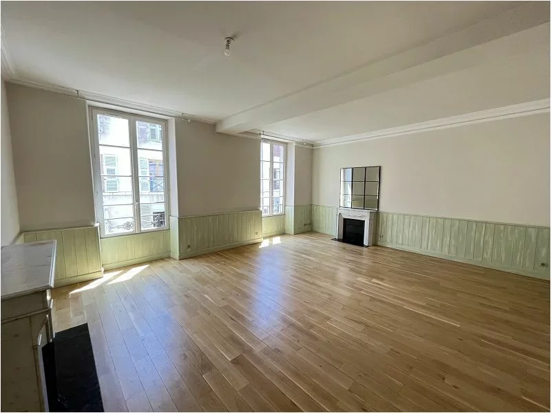 Appartement Place du Château à Annecy