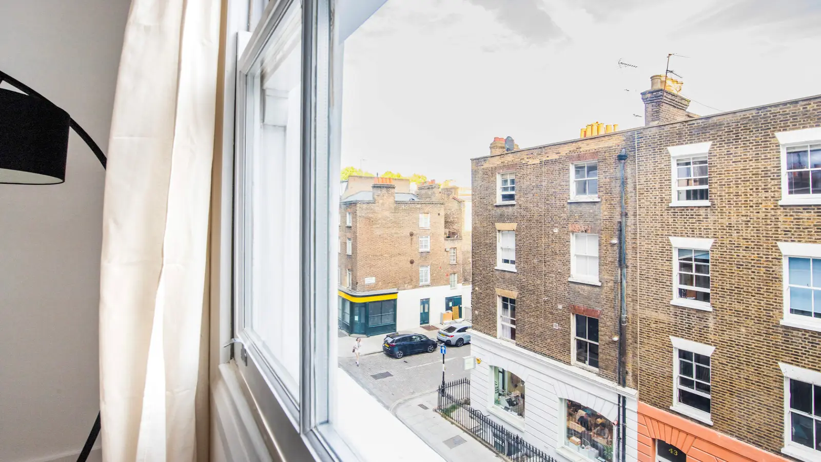 Flat Drayton Gardens in Greater London