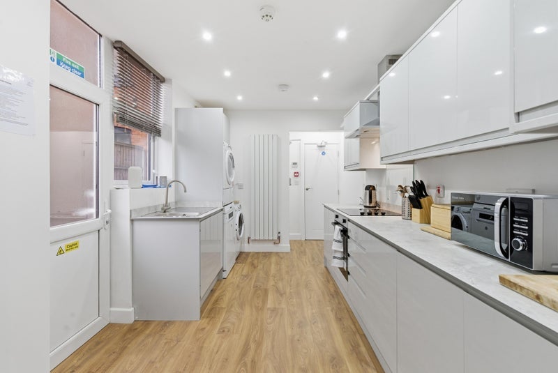 Room Cordley Street in Sandwell