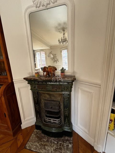 Flat Rue Nollet in Paris