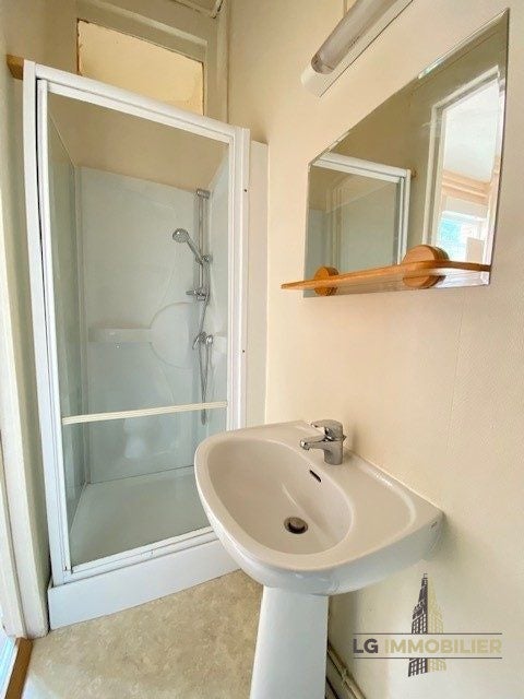 Flat Rue Henriville in Beaucourt-sur-l'Hallue