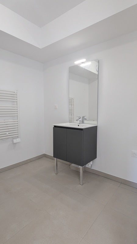 Appartement Rue Châteaubriand à Monteux