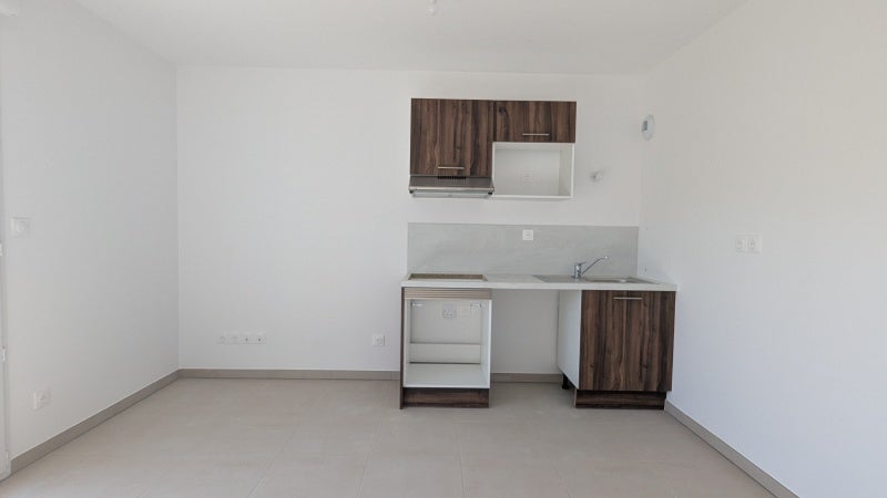 Flat Rue Châteaubriand in Monteux