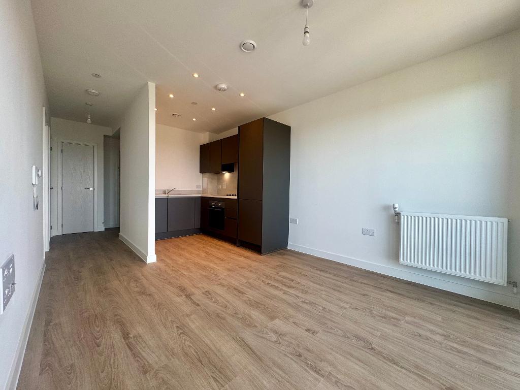 Flat Brook Avenue in Greater London
