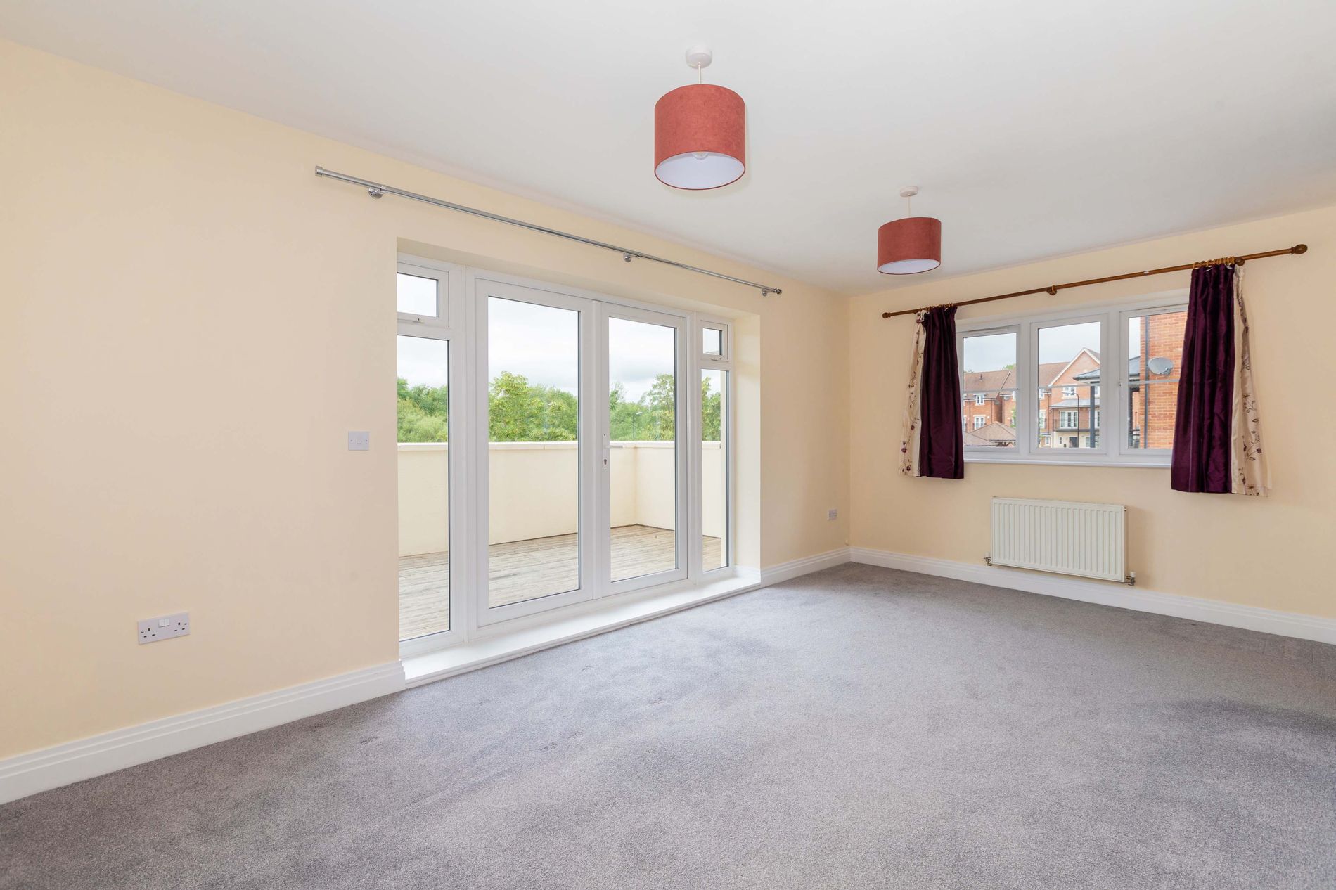Flat Dolphin Road in Slough